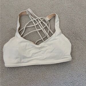 Lululemon Free to Be Wild Bra
